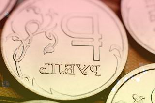 前5月业务量达500亿件快递业量增质升持续向好
